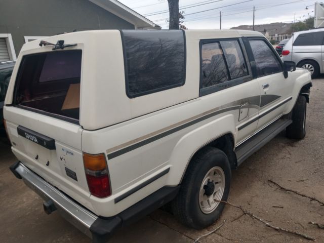 1989 Toyota 4Runner sr5 - photo 3
