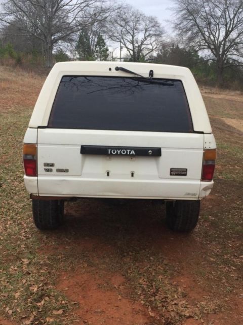 1989 Toyota 4Runner DLX Sport Utility 2-Door - photo 8