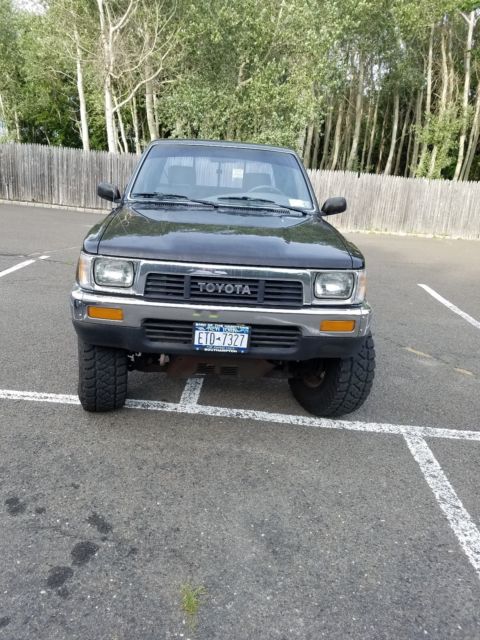 1989 Toyota Tacoma 4WD SR5 XTRA CAB - photo 2
