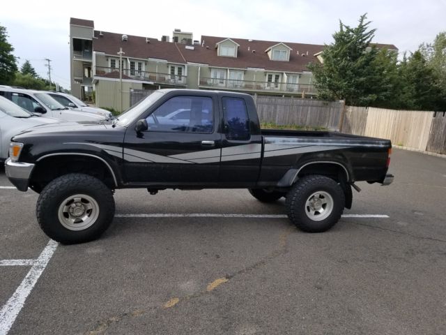 1989 Toyota Tacoma 4WD SR5 XTRA CAB - photo 3