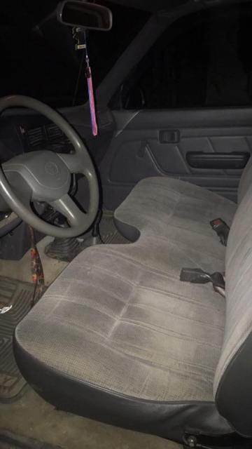 1989 Toyota Pickup Base 2.4L 4Cyl - photo 8