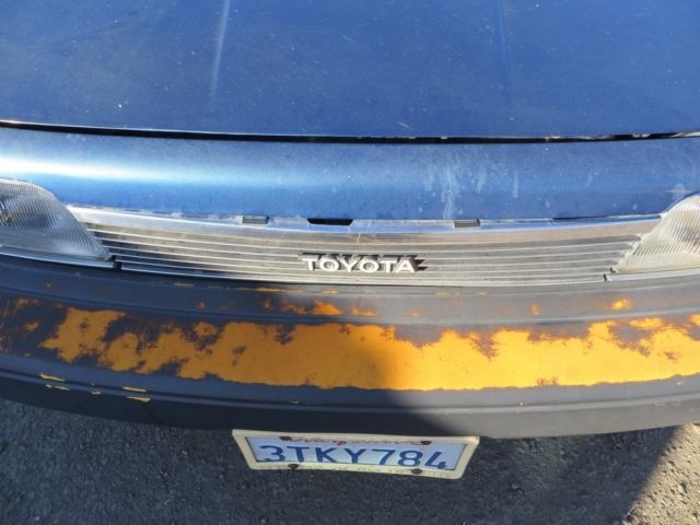 1989 Toyota Camry Deluxe - photo 10