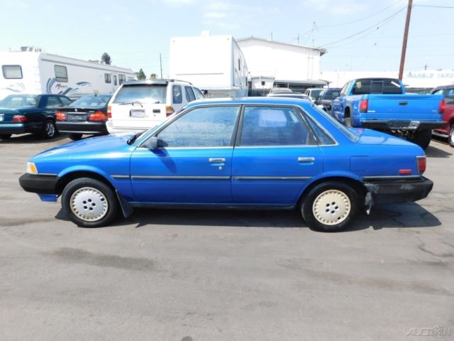 1989 Toyota Camry Deluxe - photo 7