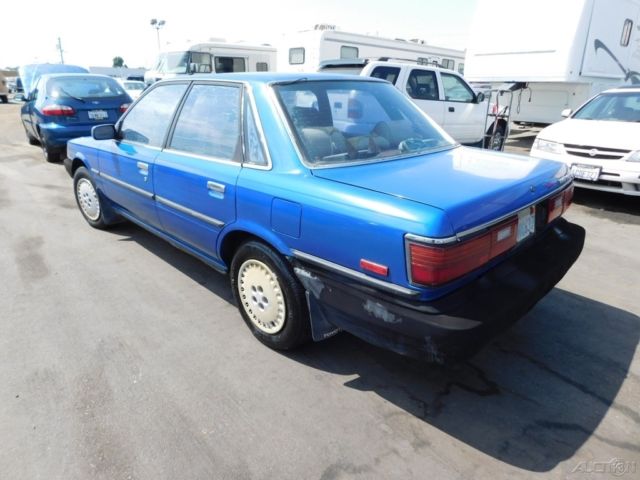 1989 Toyota Camry Deluxe - photo 8
