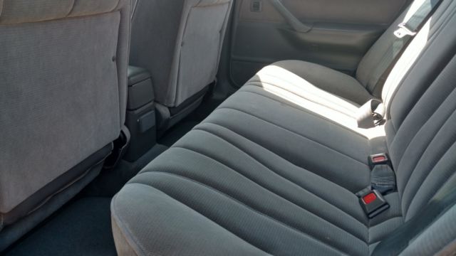 1989 Toyota Camry - photo 6