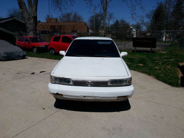 1989 Toyota Camry LE All-trac 1989 Toyota Camry LE