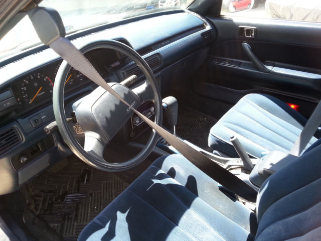 1989 Toyota Camry LE - photo 5