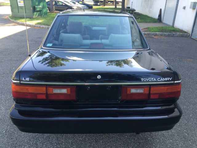 1989 Toyota Camry - photo 6