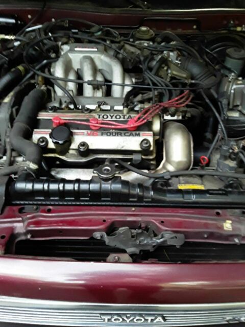 1989 Toyota Camry LE - photo 2
