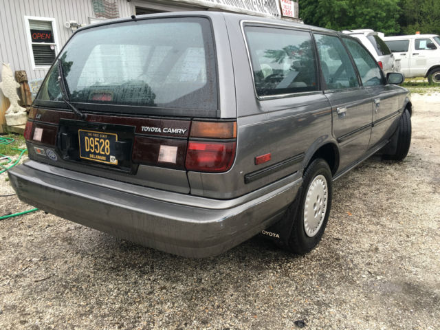 1989 Toyota Camry - photo 10