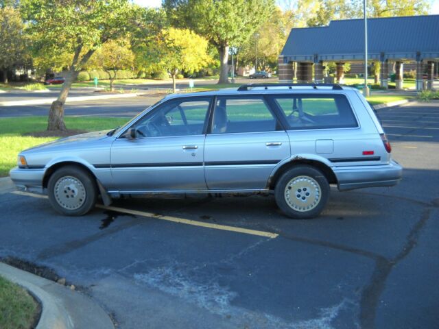1989 Toyota Camry SW - photo 3