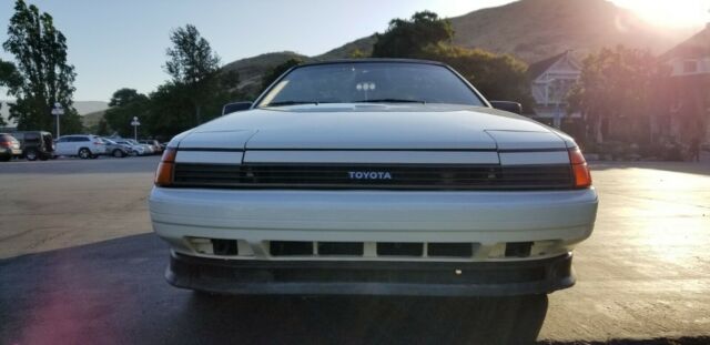 1989 Toyota Celica GT - photo 3