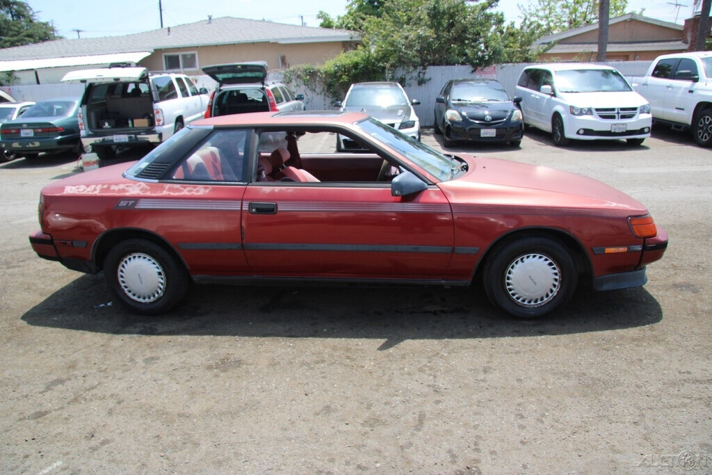 1989 Toyota Celica ST - photo 7