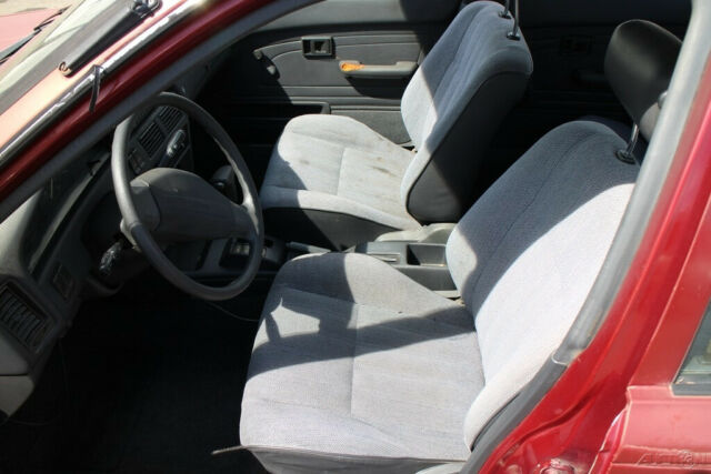 1989 Toyota Corolla Deluxe - photo 11