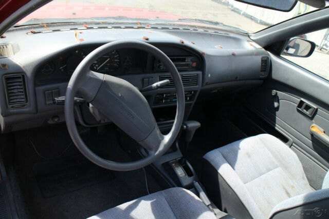 1989 Toyota Corolla Deluxe - photo 12