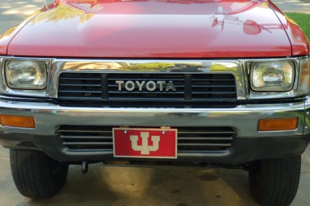 1989 Toyota Pickup - photo 2