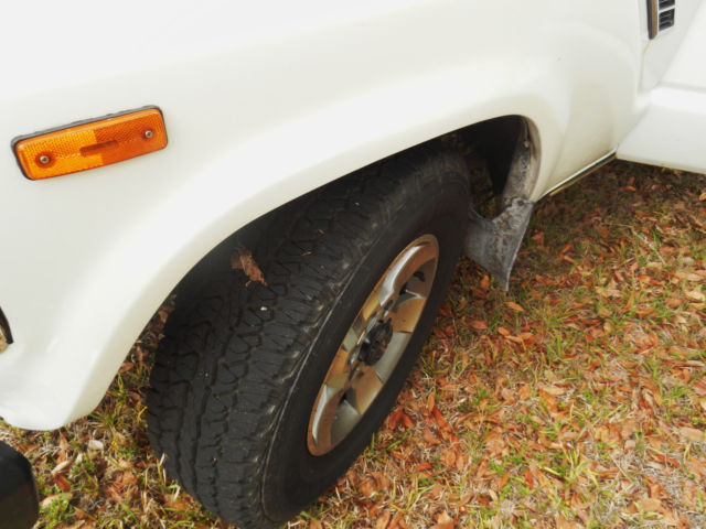 1989 Toyota Land Cruiser FJ 62 - photo 5