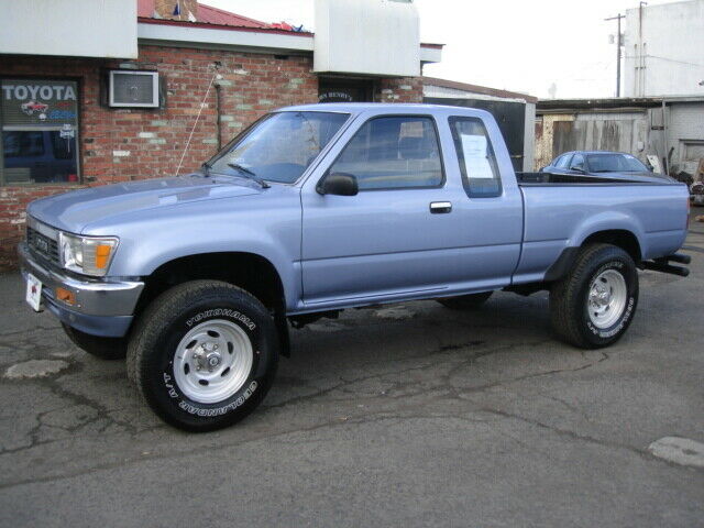 1991 Toyota Tacoma - photo 2