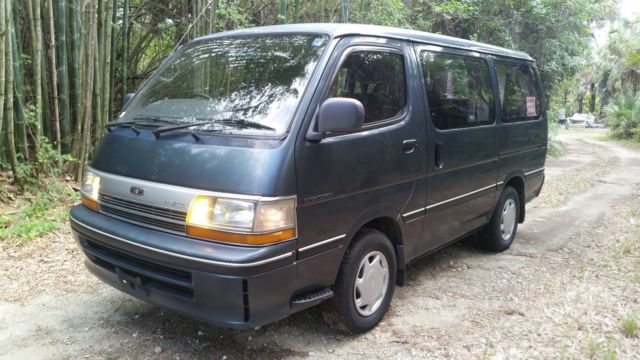 1989 Toyota Hiace Turbo Diesel Super Custom - photo 3
