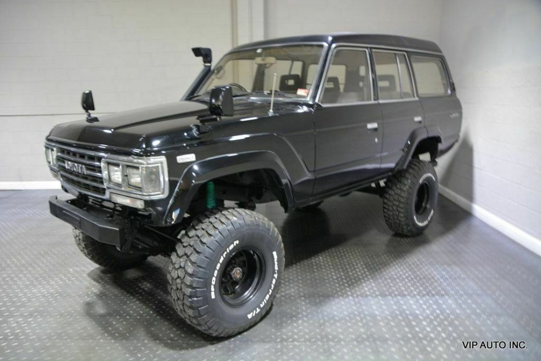1989 Toyota Land Cruiser 4dr Wagon - photo 2