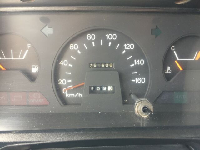 1989 Toyota Land Cruiser BJ73 3.4L 3B Diesel Engene. 4x4 5 sp. manual. - photo 11