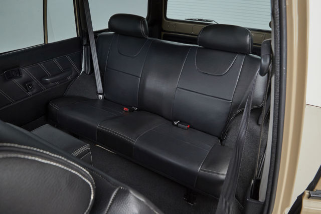 1989 Toyota Land Cruiser FJ 62 - photo 11
