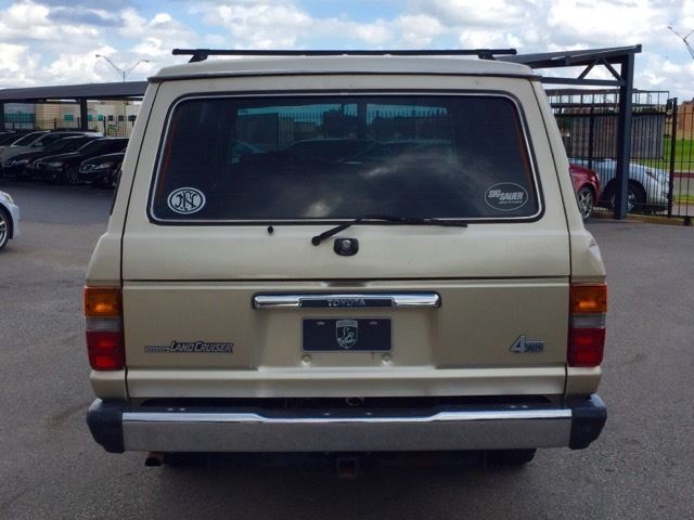1989 Toyota Land Cruiser FJ62 - photo 4