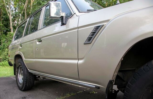 1989 Toyota Land Cruiser FJ62 Super Low 134K mi 4x4 4WD Rare Collectible FJ60 - photo 13