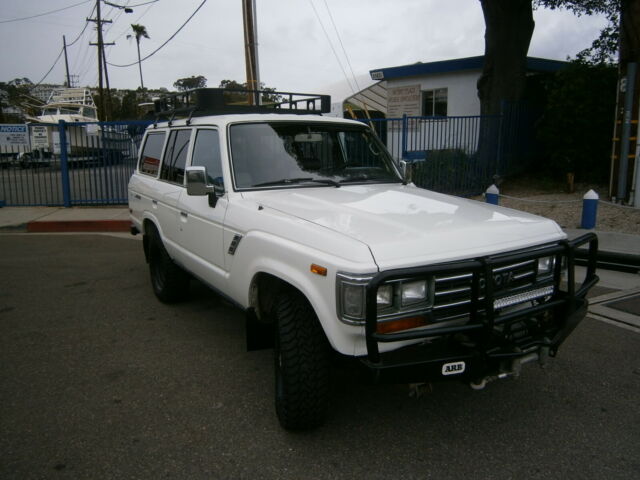 1989 Toyota Land Cruiser FJ62 LAND CRUISER AUTOMATIC TRANS. - photo 2