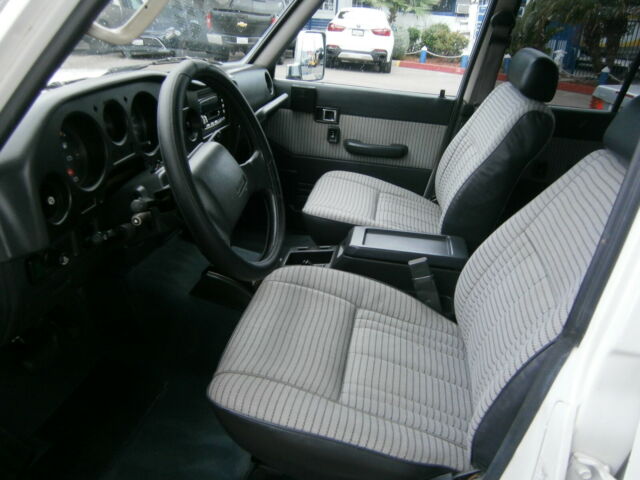 1989 Toyota Land Cruiser FJ62 LAND CRUISER AUTOMATIC TRANS. - photo 9