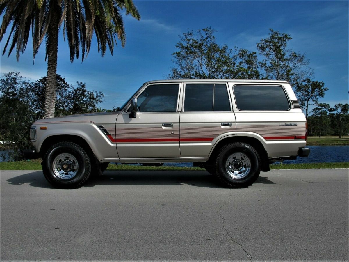 1989 Toyota Land Cruiser J62 - photo 3