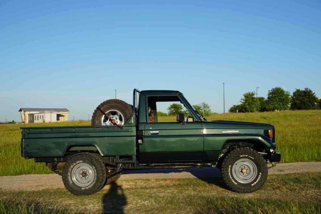 1989 Toyota Land Cruiser FJ75 - photo 7