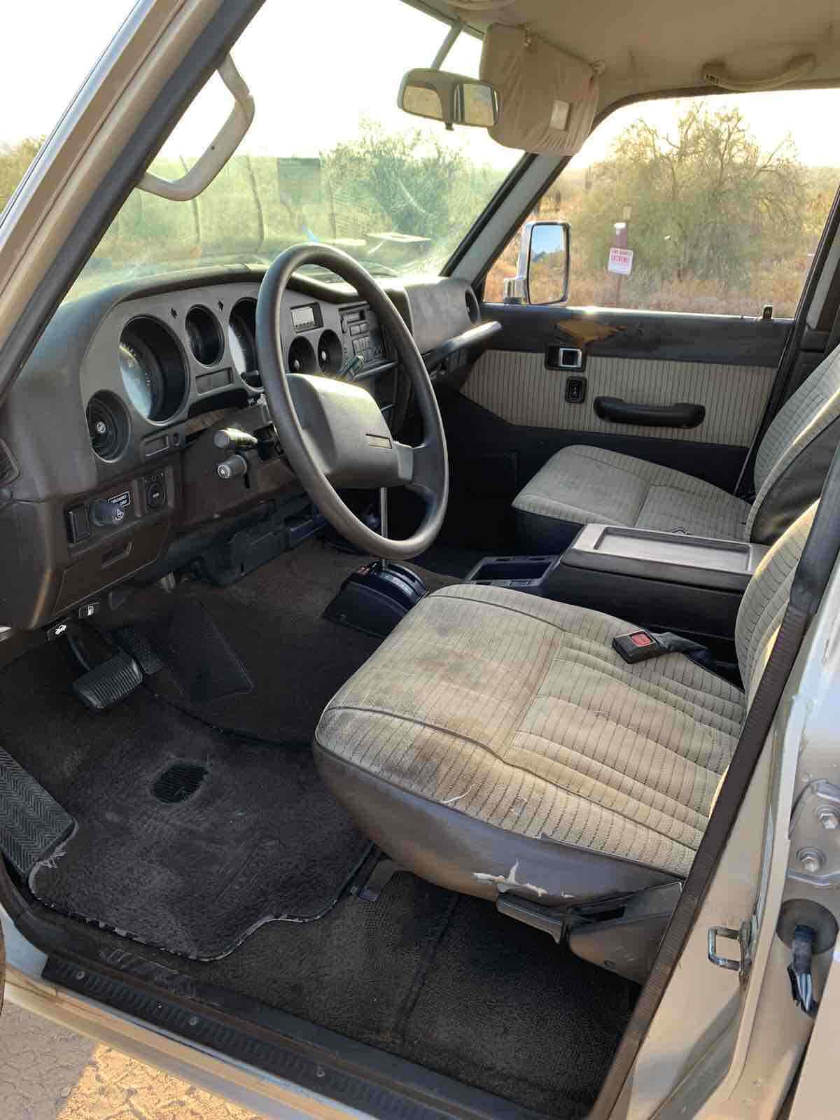 1989 Toyota Land Cruiser FJ62 GX - photo 11