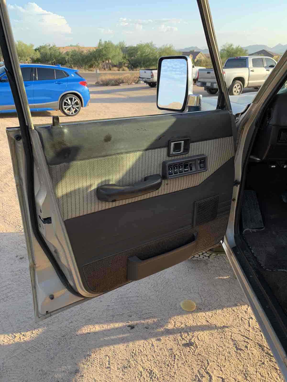 1989 Toyota Land Cruiser FJ62 GX - photo 12