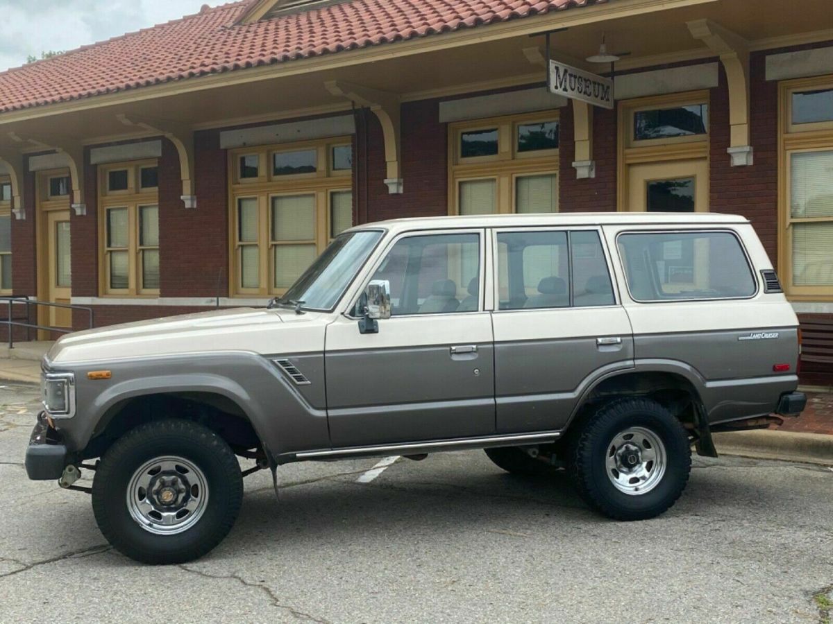 1989 Toyota Land Cruiser SUV Grey 4WD Automatic FJ62 1989 Toyota Land Cruiser FJ62