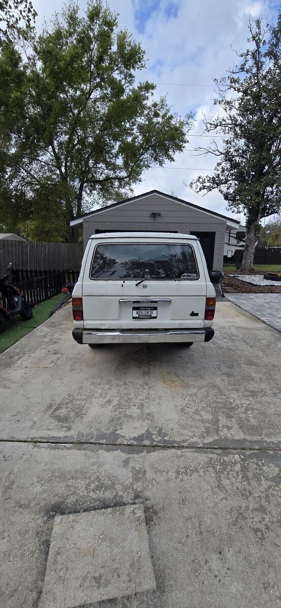 1989 Toyota Land Cruiser FJ62 GX - photo 2