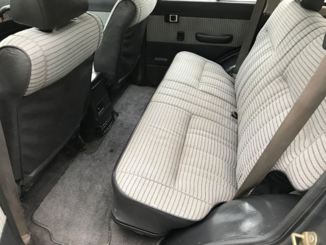 1989 Toyota Land Cruiser FJ62 GX - photo 13