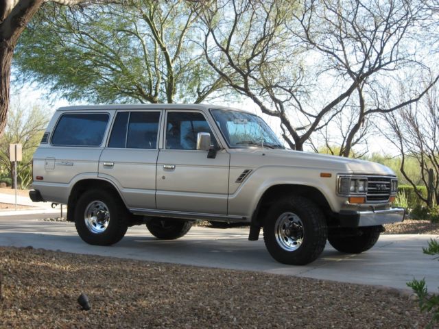 1989 Toyota Landcruiser FJ62 4wd 4door automatic RUST FREE southwest vehicle 1989 Toyota Land Cruiser FJ62
