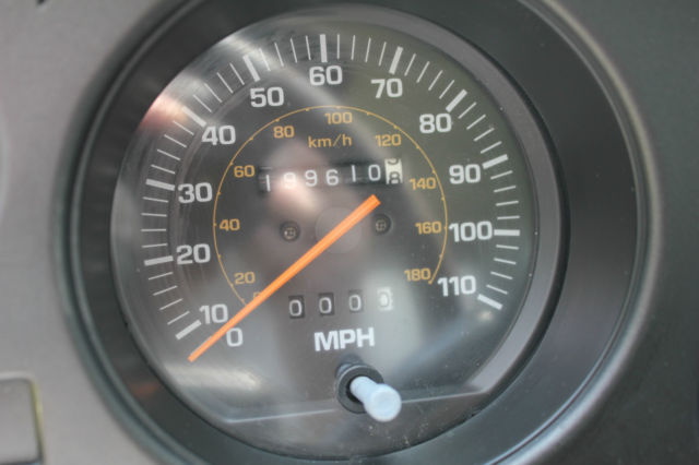 1989 Toyota Land Cruiser FJ62 - photo 11