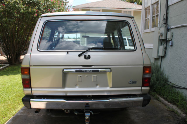 1989 Toyota Land Cruiser FJ62 - photo 2