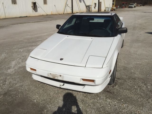 1989 Toyota MR2 Base - photo 2
