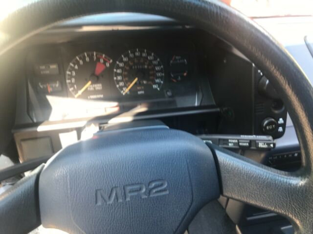 1989 Toyota MR2 - photo 10