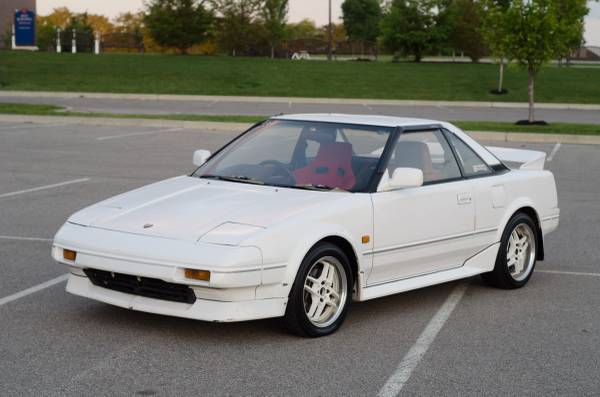 1989 Toyota MR2 Coupe - photo 2