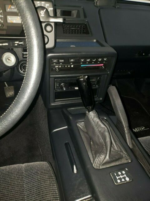 1989 Toyota MR2 - photo 6