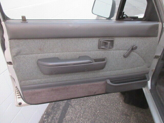 1989 Toyota Pickup SR5 - photo 13