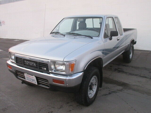1989 Toyota Pickup SR5 - photo 7