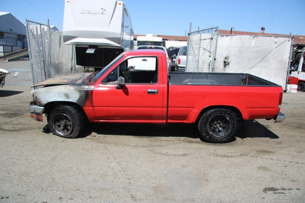 1989 Toyota Pickup - photo 4