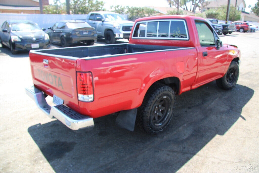 1989 Toyota Pickup - photo 7
