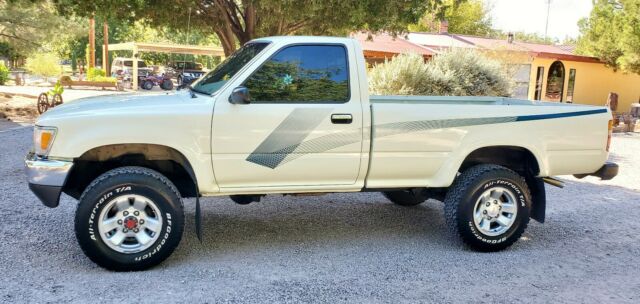 1989 Toyota Pickup - photo 10