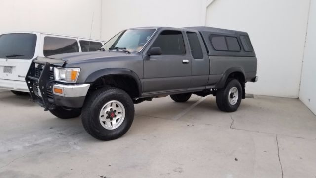 1989 Toyota Pickup SR5 - photo 2
